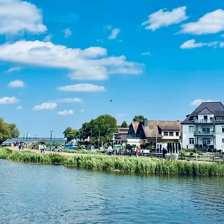 Glueck Am Steinhuder